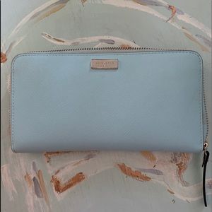 Spencer Zip-Around Continental Wallet